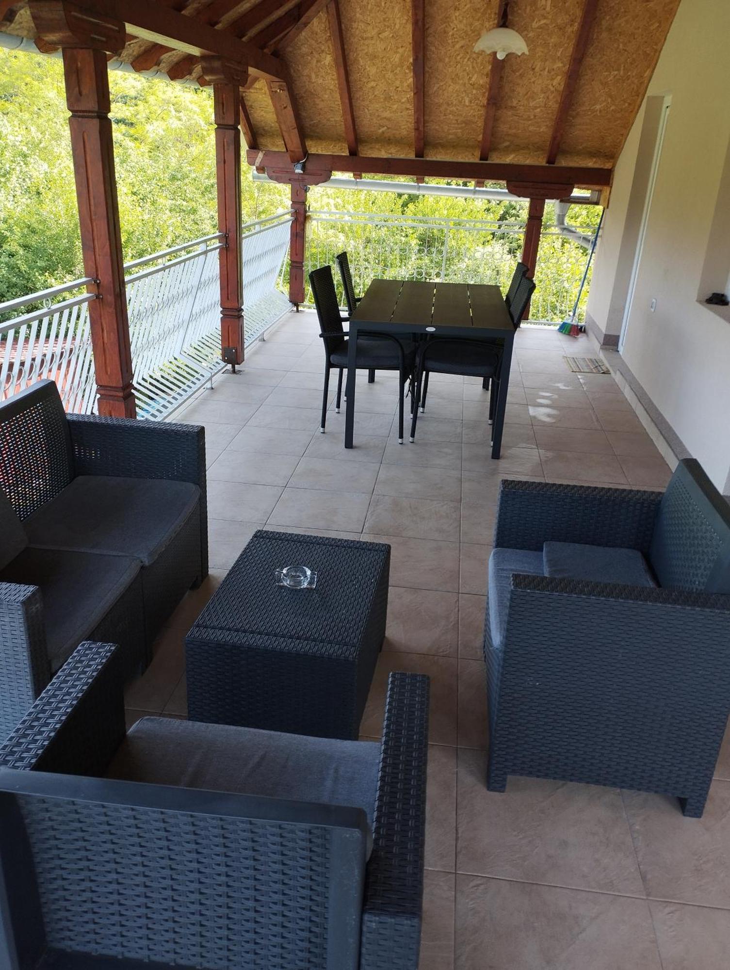 Guest House Vila Aleksa-apartman Bogutovac Extérieur photo